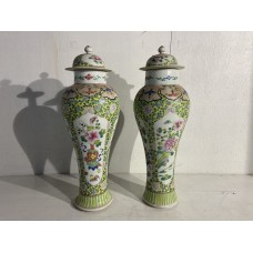 15034   Pair of tall vase with lid    ***SOLD***