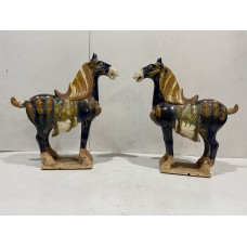 15067  Pair of Tan horse