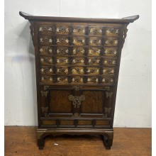 01006 . Chinese large elm wood sideboard