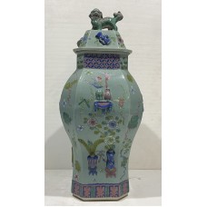 15068  Antique green vase with lid   ###SOLD###