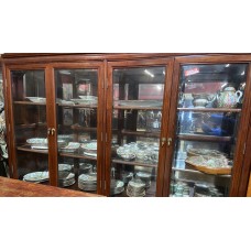 15086    A lot of antique porcelain in showroom    ***SOLD***